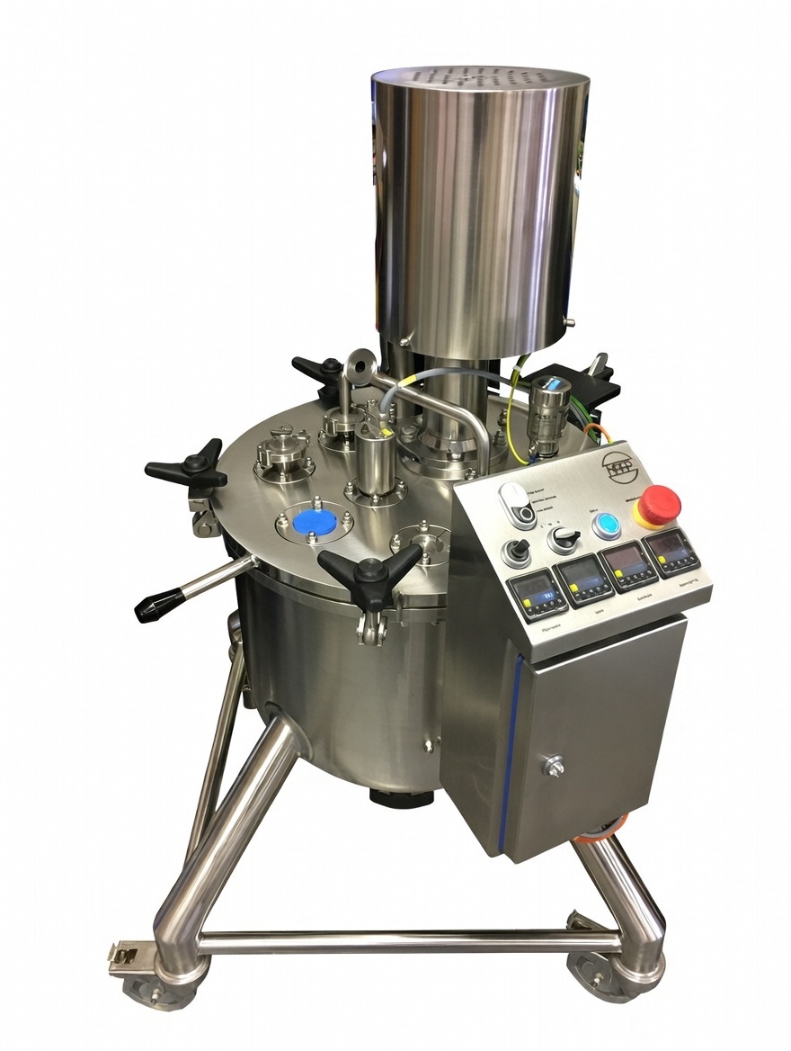 Reaktor s míchadlem